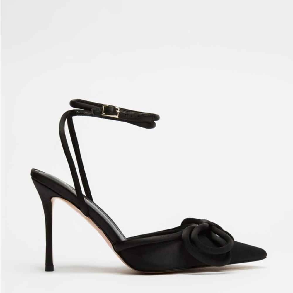 Alias Mae Black Strappy Heels